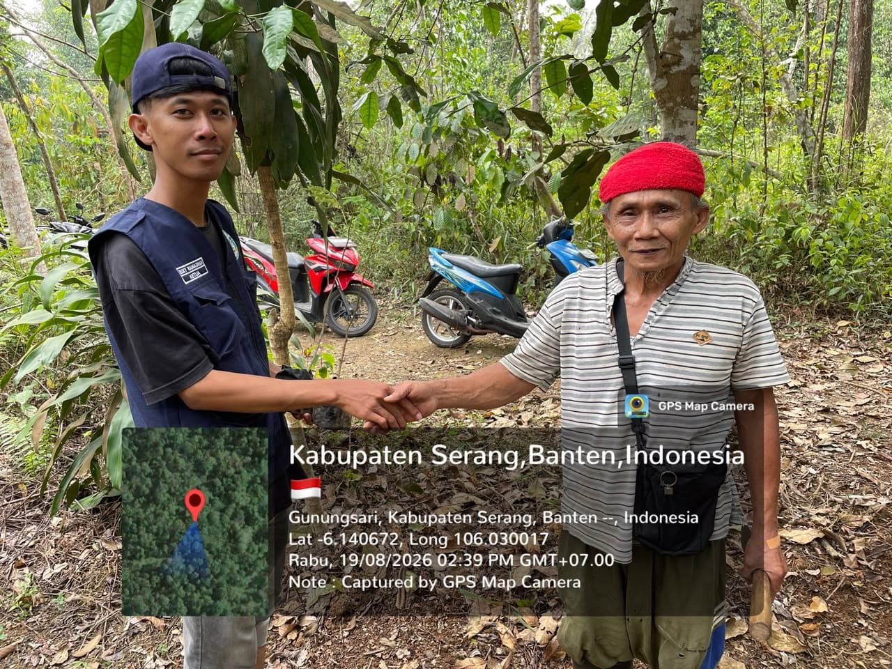 Penanaman Bibit Pohon oleh KKM 10 Desa Kadu Agung